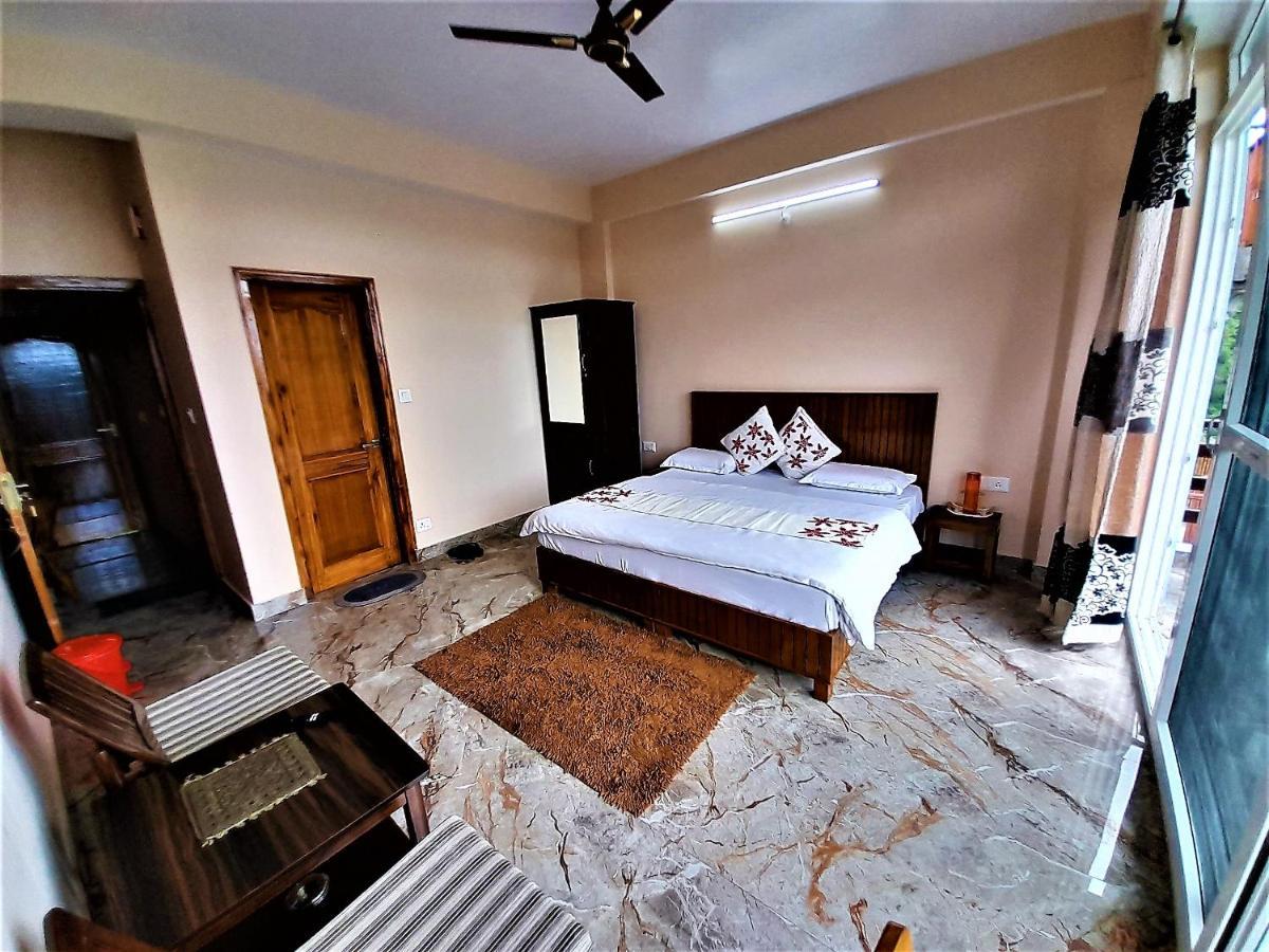 Mountain And Peace Apartment Shimla Ngoại thất bức ảnh