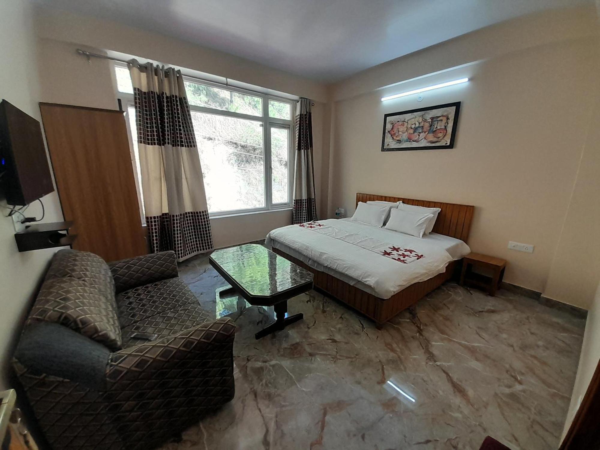 Mountain And Peace Apartment Shimla Ngoại thất bức ảnh