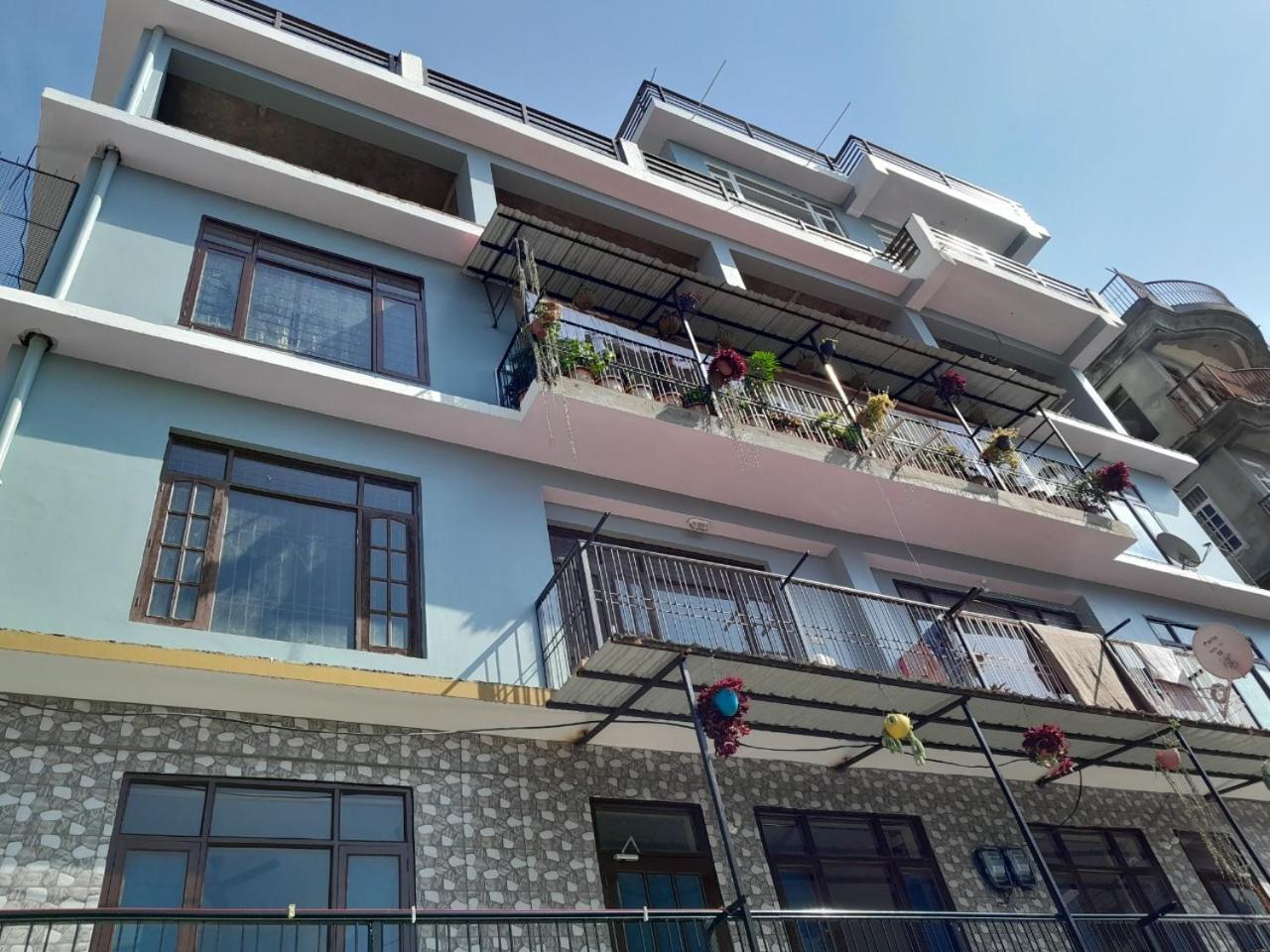 Mountain And Peace Apartment Shimla Ngoại thất bức ảnh