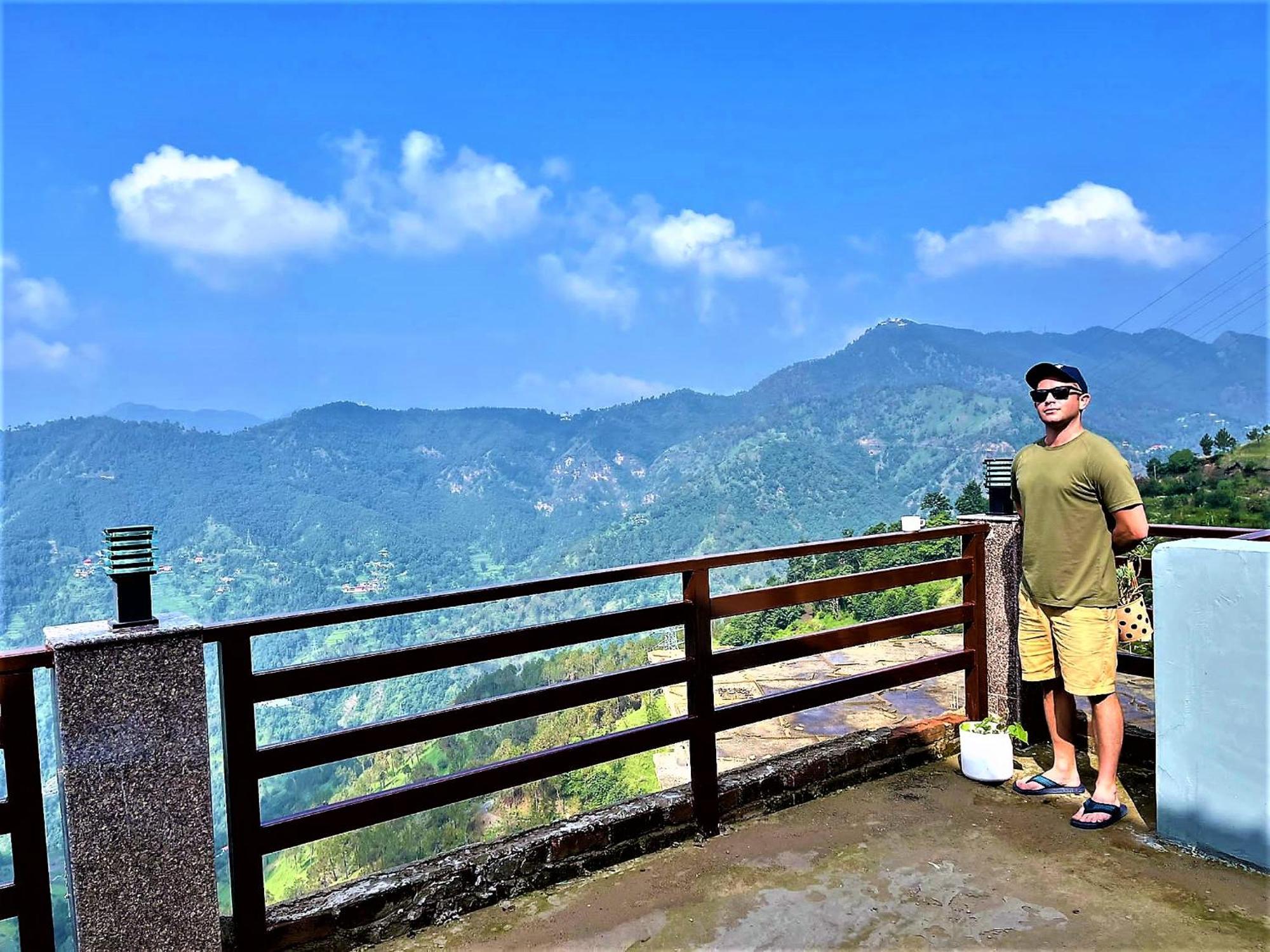Mountain And Peace Apartment Shimla Ngoại thất bức ảnh