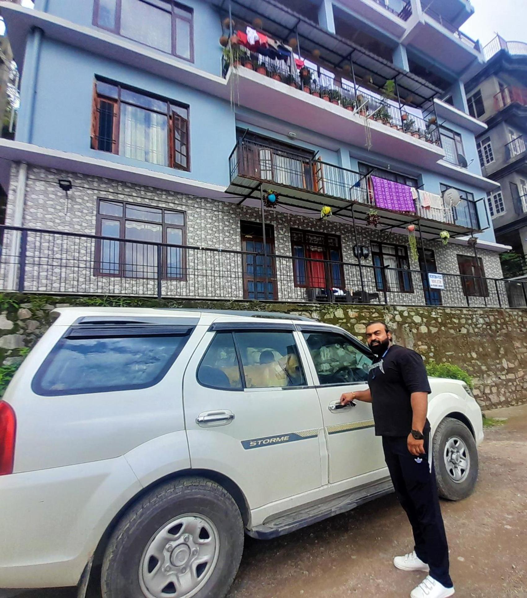 Mountain And Peace Apartment Shimla Ngoại thất bức ảnh