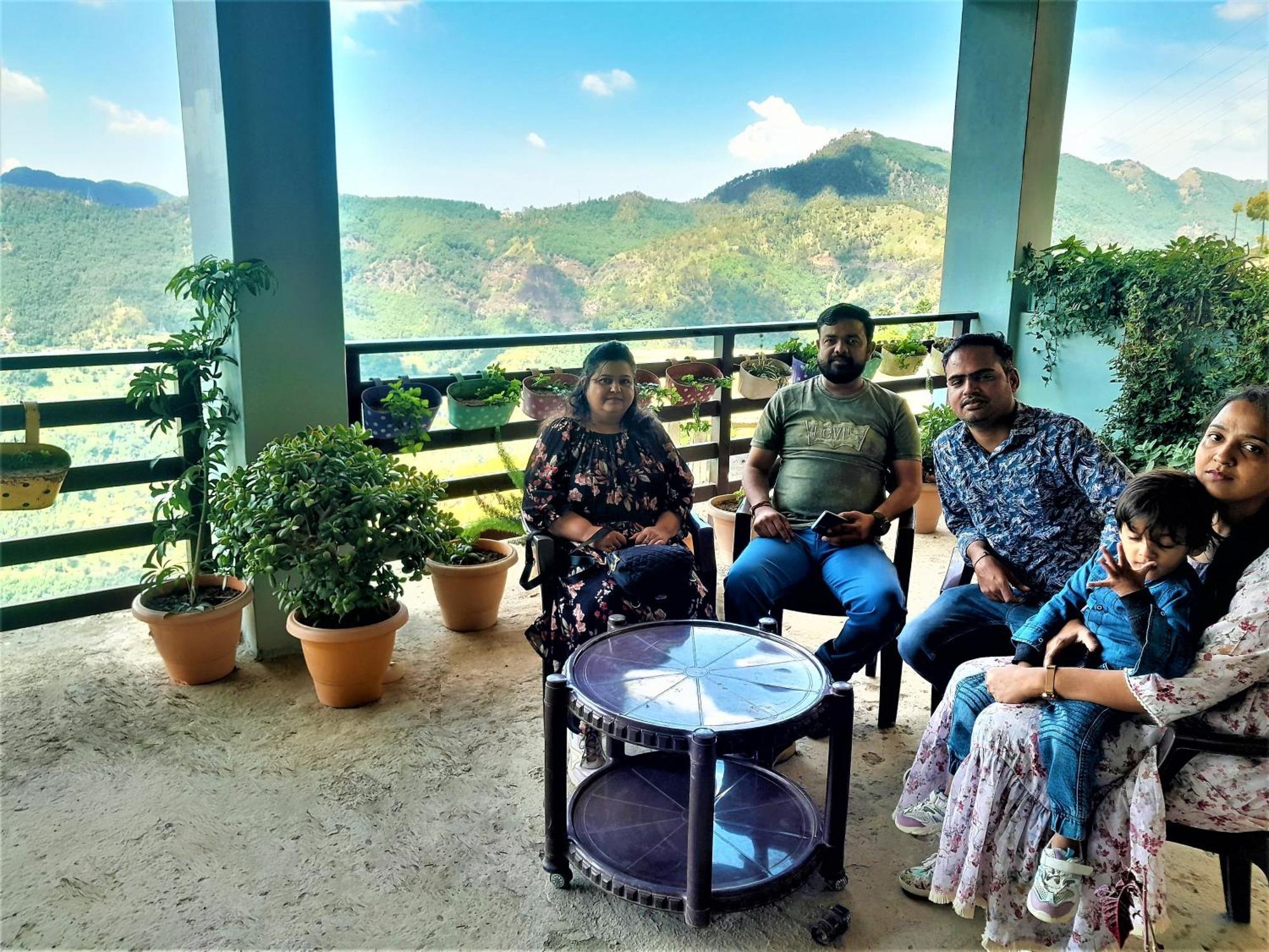 Mountain And Peace Apartment Shimla Ngoại thất bức ảnh