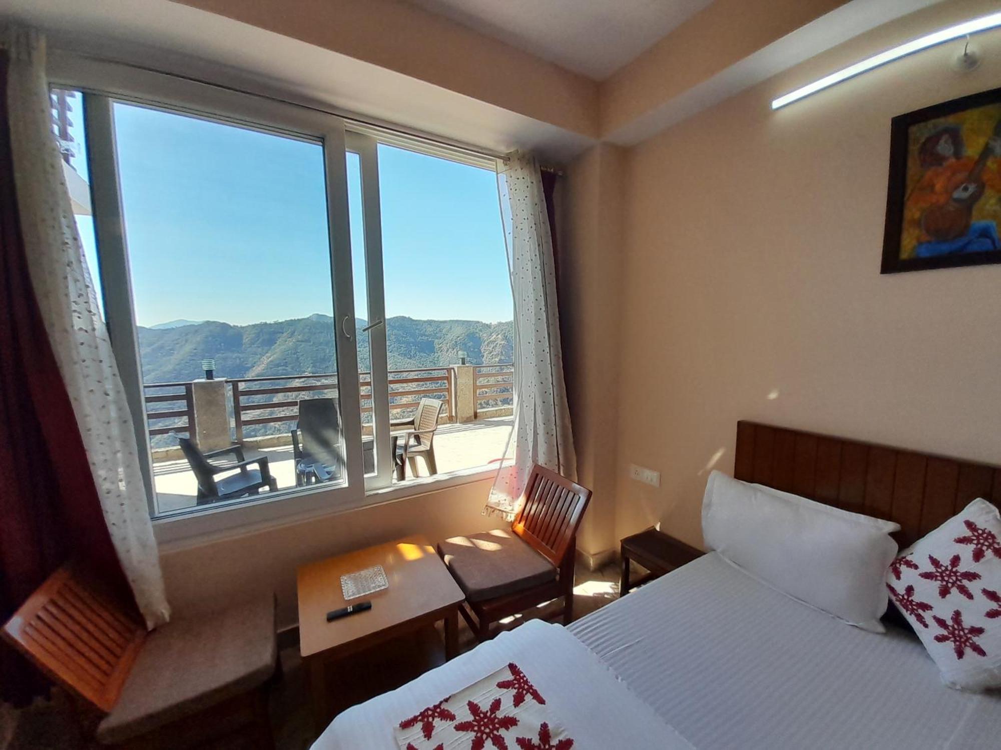 Mountain And Peace Apartment Shimla Ngoại thất bức ảnh